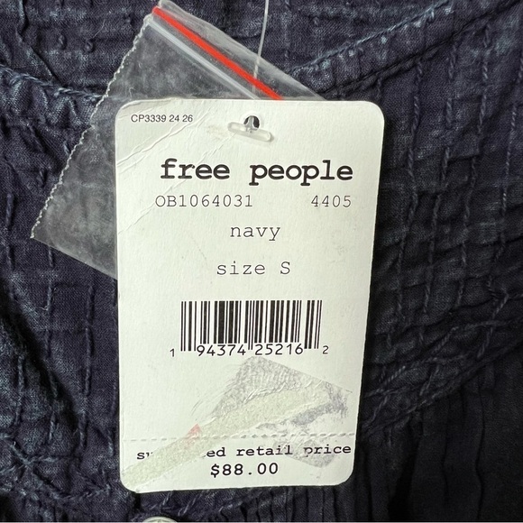 Nwt Free People We the Free Cool Meadow Top Navy - Picture 8 of 9
